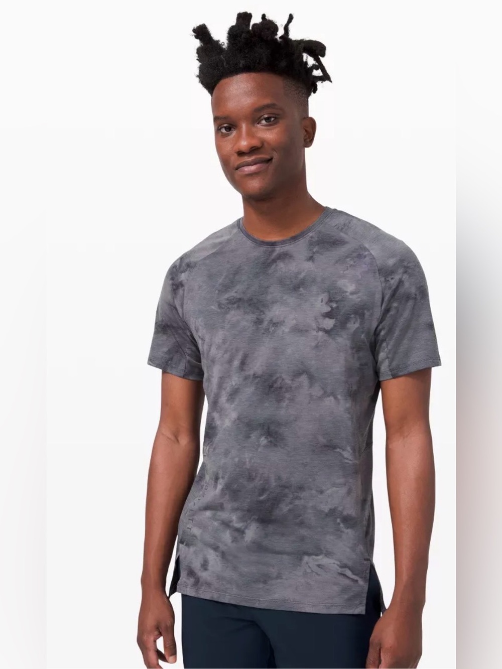 LULULEMON Men's Washed Charcoal Grey Crewneck Shirt Size Medium